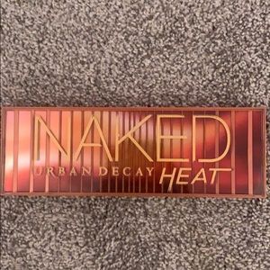 NAKED heat pallet